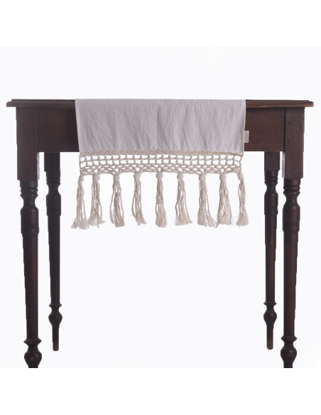 Camino de Mesa -  Borlas Crochet