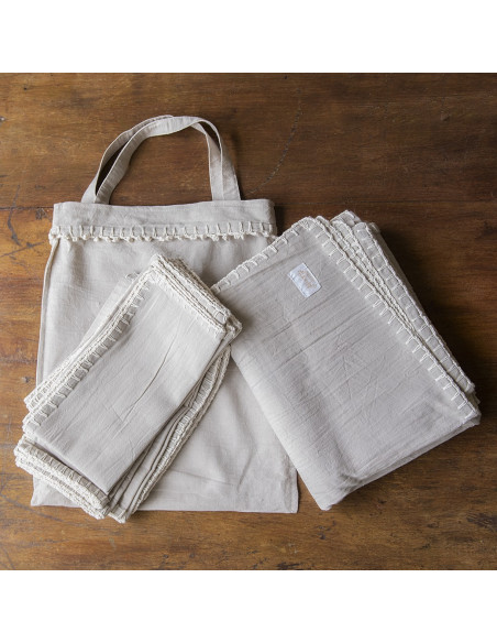 Set Artisan Crochet: Mantel + 6 Servilletas + Bolsita