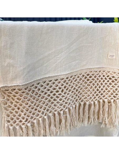 Camino de Mesa -  Red  y Flecos Crochet Gasa
