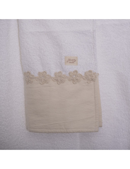 Set Toallón + Toalla Crochet Flor