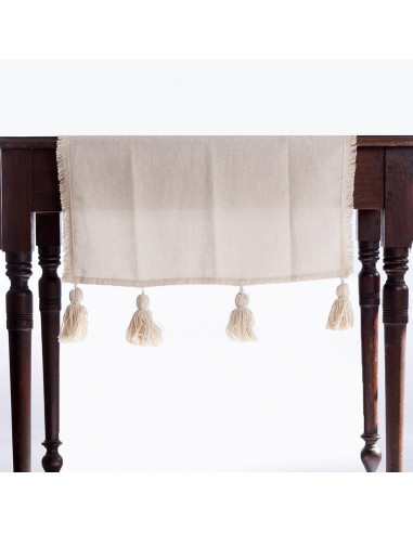 Camino de Mesa -   Panamá Borlas Crochet