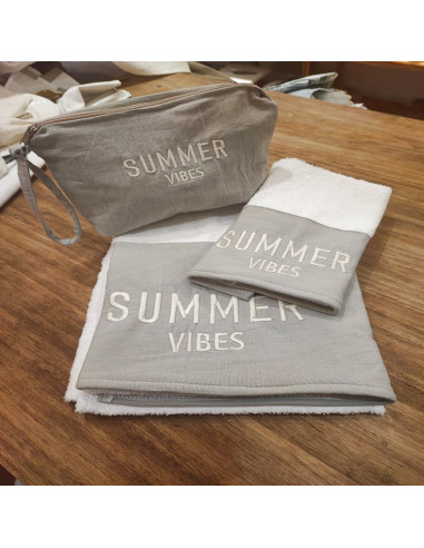Summer Vibes: Toallón, toalla y Neceser