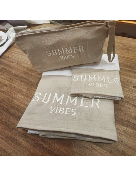 Summer Vibes: Toallón, toalla y Neceser
