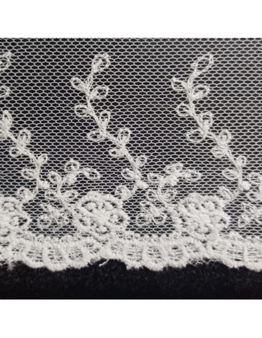 Camino de Gasa Blanco & Volados de Encaje