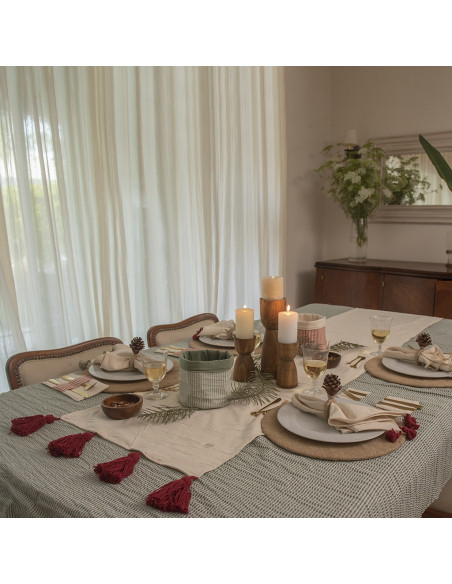 Camino XL Borlas Rojas