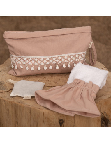 Neceser Guipiur Red :  Mini toalla + Aroma