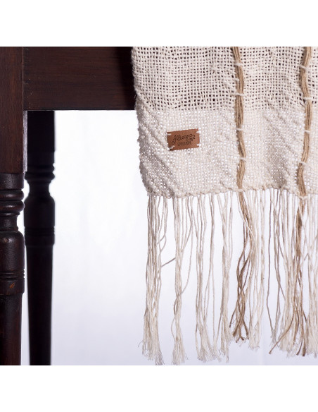 Camino de Mesa Artisan LINES