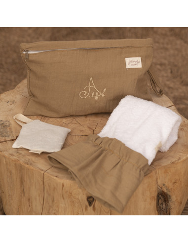 Neceser Bordado Allegra  + Mini Toalla + Aroma