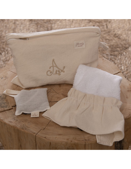 Neceser Bordado Allegra  + Mini Toalla + Aroma