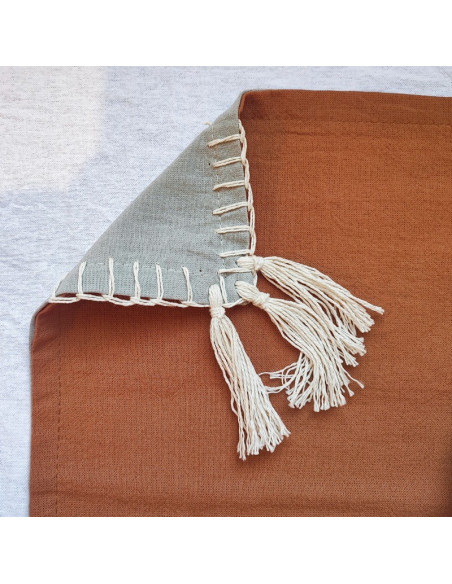 Individuales Tusor Carmina III - Pack x 4 - Borlitas & Esquineros