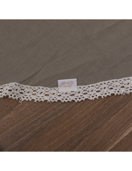 Mantel Carola Gasa Blanca y Puntilla