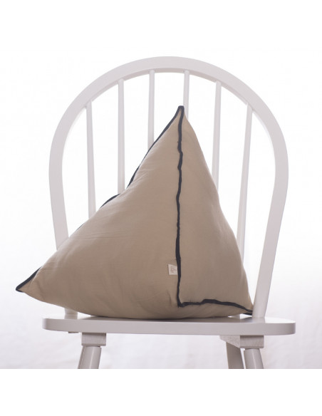 Almohadón Triángulo