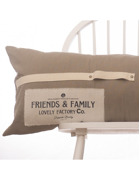 Almohadon Friends & Family Factory -  Caqui Manija