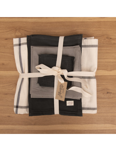 Combo Mesa Cuadros:  Mantel + 6 Ind + 6 servilletas + 6 posavasos