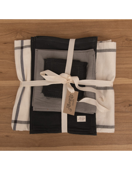 Combo Mesa Cuadros:  Mantel + 6 Ind + 6 servilletas + 6 posavasos