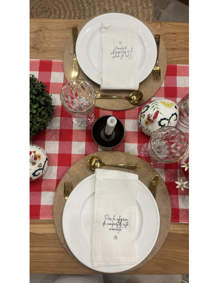 Camino de Mesa - Cuadrille Rojo con Volados