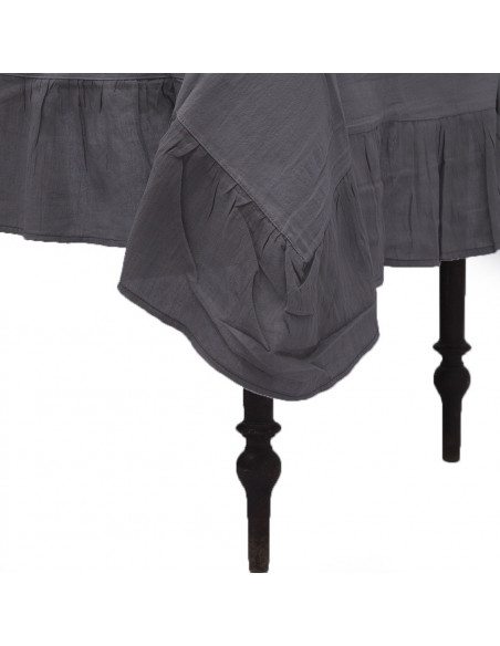 Mantel de Tusor con Volados en Gasa